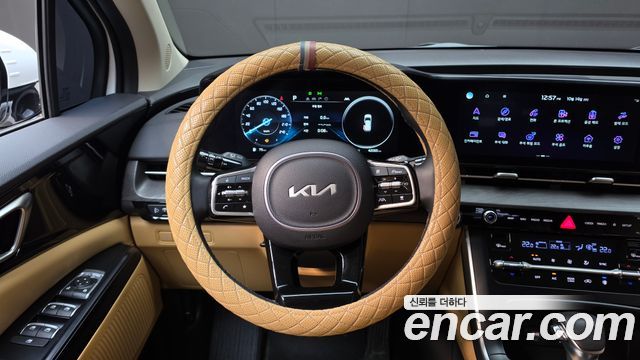 Kia Carnival (IV) Gasoline 9-Seater Prestige 2023 — фото 13