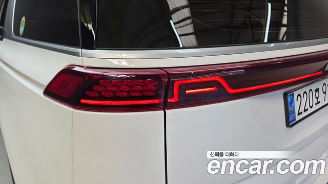 Kia Carnival (IV) Gasoline 9-Seater Prestige 2023 — фото 23