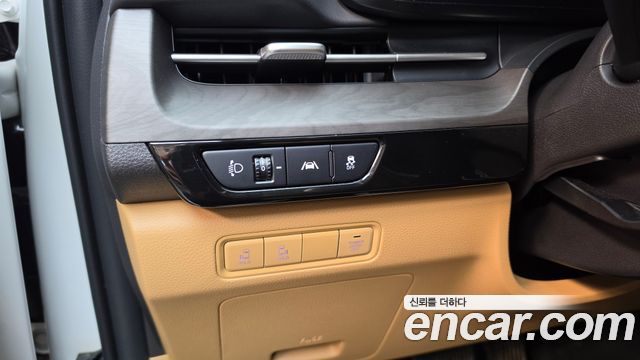 Kia Carnival (IV) Gasoline 9-Seater Prestige 2023 — фото 27