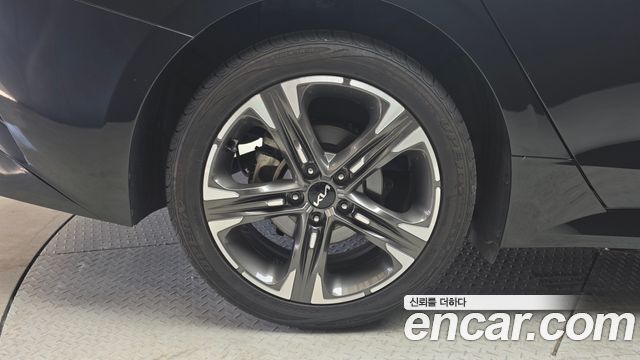 Kia K5 (III) 2.0 Prestige 2022 — фото 5