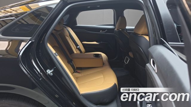Kia K5 (III) 2.0 Prestige 2022 — фото 11
