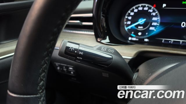 Kia K5 (III) 2.0 Noblesse 2023 — фото 30