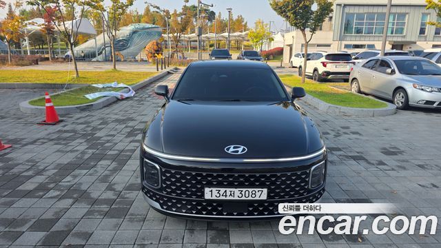 Hyundai Grandeur Hybrid (GN7) Premium