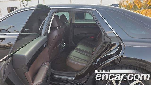 Hyundai Grandeur Hybrid (GN7) Premium 2023 — фото 17