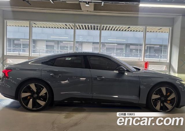 Audi e-tron GT GT quattro Premium 2022 — фото 2