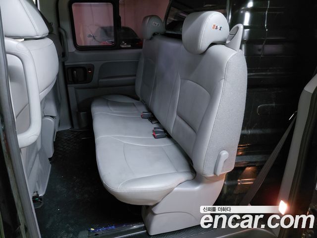 Hyundai Grand Starex 5-Seater VAN Modern 2018 — фото 15