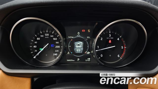 Land Rover Discovery 5 3.0 TD6 HSE Luxury 2017 — фото 8