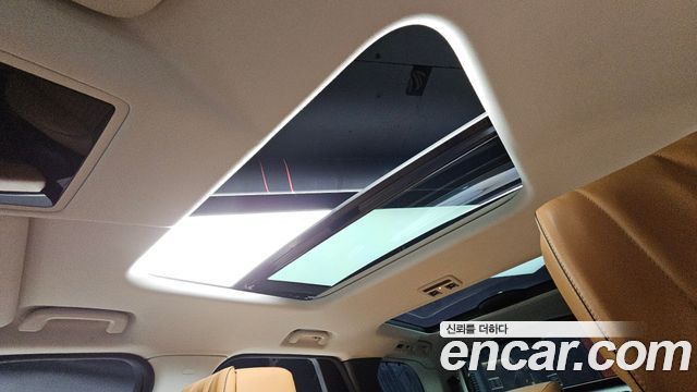 Land Rover Discovery 5 3.0 TD6 HSE Luxury 2017 — фото 17