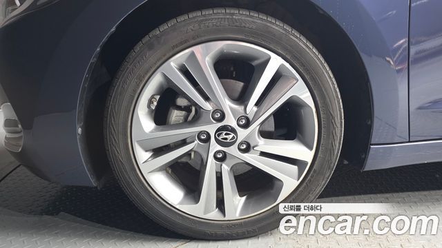 Hyundai Avante (AD) 1.6 GDI Value Plus 2018 — фото 5