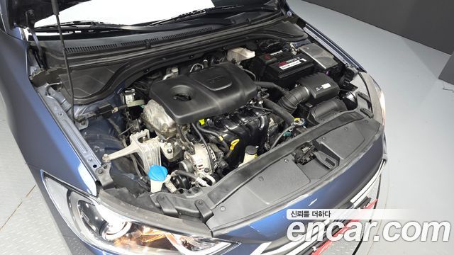 Hyundai Avante (AD) 1.6 GDI Value Plus 2018 — фото 6