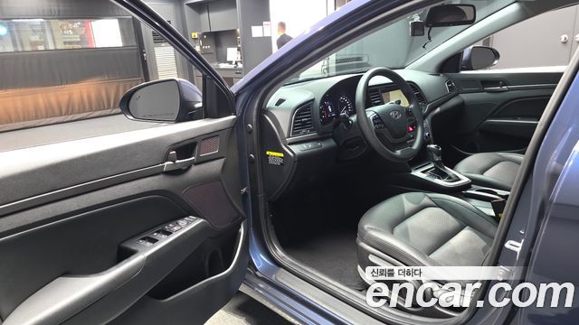 Hyundai Avante (AD) 1.6 GDI Value Plus 2018 — фото 10