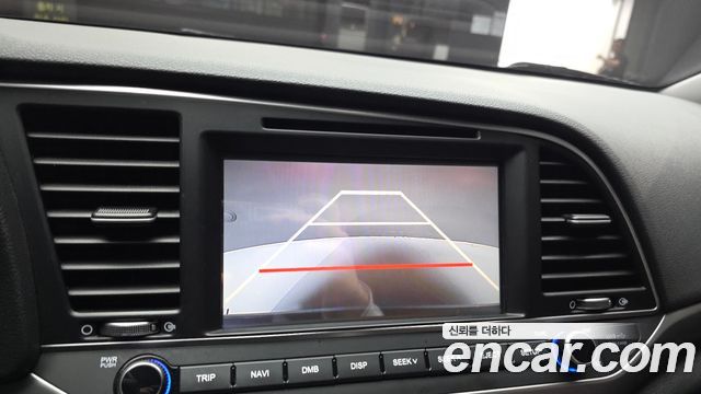 Hyundai Avante (AD) 1.6 GDI Value Plus 2018 — фото 16