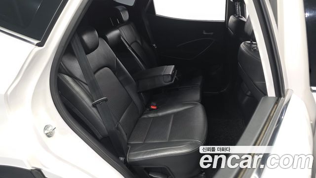 Hyundai Santa Fe (DM) Diesel(e-VGT) 2.0 4WD Premium 2014 — фото 12