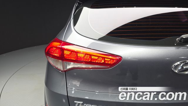 Hyundai Tucson Diesel 2.0 2WD Modern 2016 — фото 23