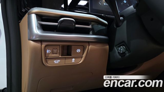 Hyundai Grandeur (GN7) 2,5 Gasoline 2WD Calligraphy 2026 — фото 27