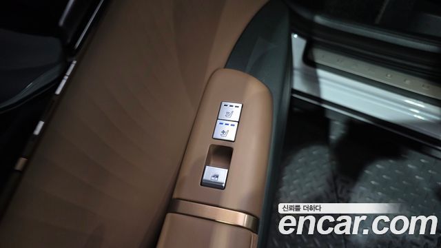 Hyundai Grandeur (GN7) 2,5 Gasoline 2WD Calligraphy 2026 — фото 30