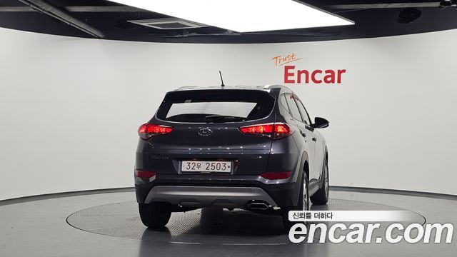 Hyundai Tucson Diesel 1.7 2WD Modern 2017 — фото 4
