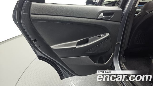 Hyundai Tucson Diesel 1.7 2WD Modern 2017 — фото 25