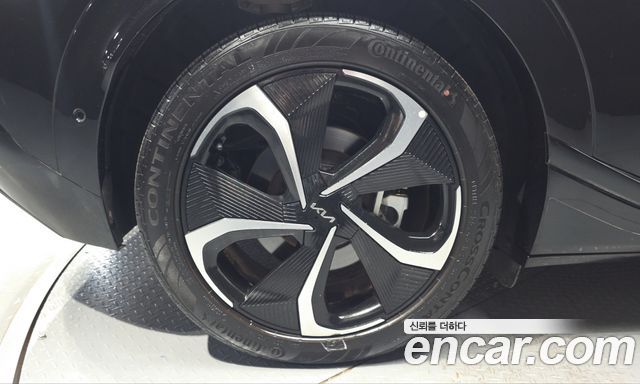 Kia EV6 Long Range GT Line 2022 — фото 5