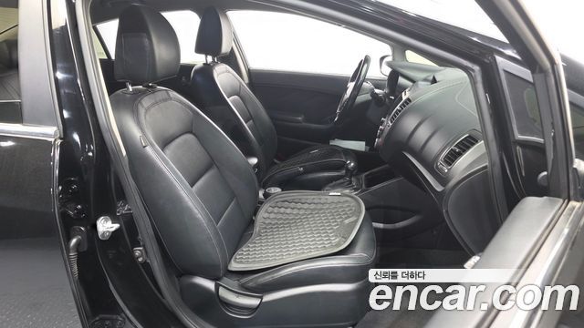 Kia K3 Prestige 2013 — фото 11
