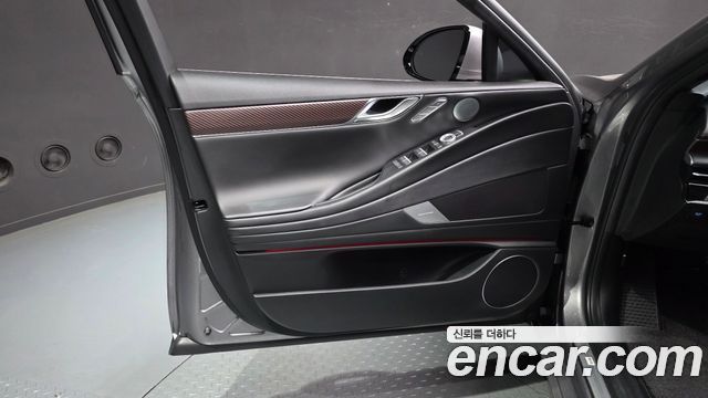 Genesis G80 (RG3) Gasoline 2.5 Turbo AWD 2025 — фото 24