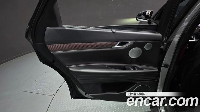 Genesis G80 (RG3) Gasoline 2.5 Turbo AWD 2025 — фото 25