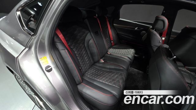 Genesis G80 (RG3) Gasoline 2.5 Turbo AWD 2025 — фото 26
