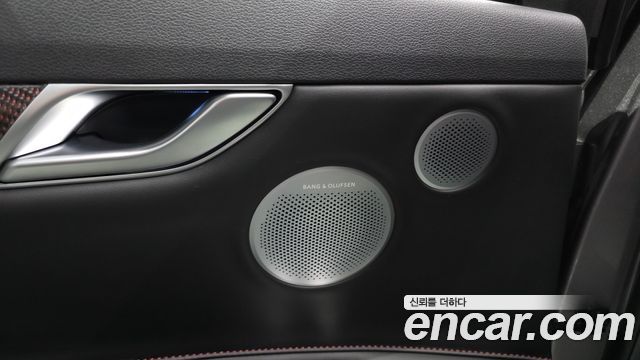 Genesis G80 (RG3) Gasoline 2.5 Turbo AWD 2025 — фото 35