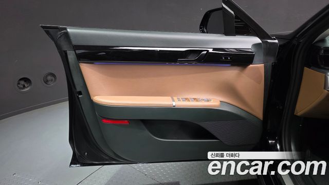 Hyundai Grandeur Hybrid (GN7) Exclusive 2023 — фото 30