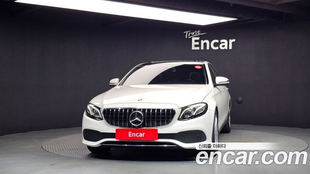 Mercedes-Benz E-Class (W213) E220d Avantgarde 2017 — фото 3