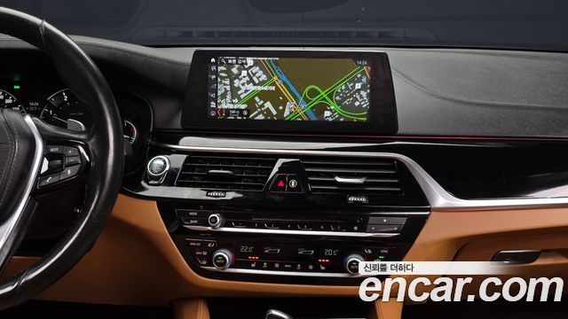 BMW 5 Series (G30) 520d Luxury Special Edition 2018 — фото 14