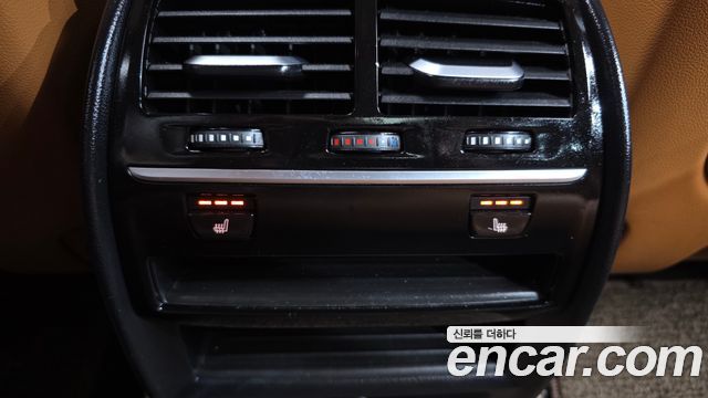 BMW 5 Series (G30) 520d Luxury Special Edition 2018 — фото 19