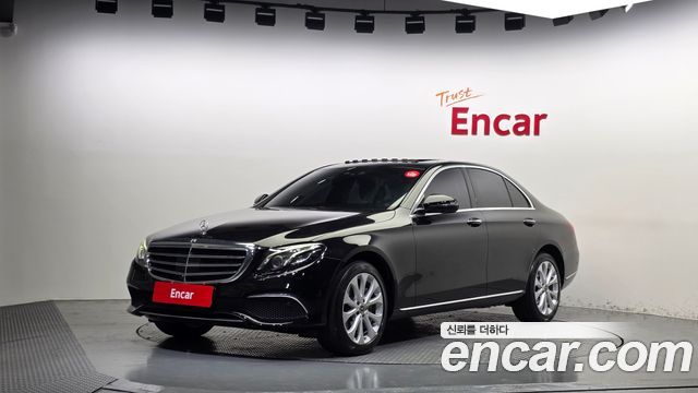 Mercedes-Benz E-Class (W213) E300 4MATIC Exclusive
