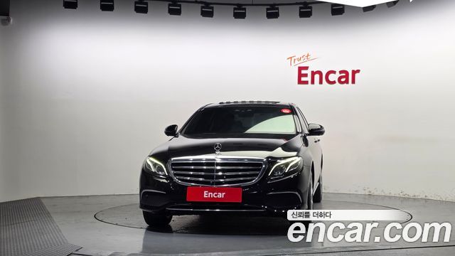 Mercedes-Benz E-Class (W213) E300 4MATIC Exclusive 2020 — фото 3