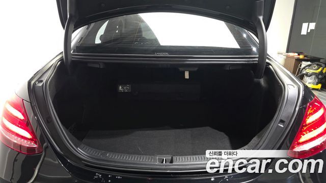 Mercedes-Benz E-Class (W213) E300 4MATIC Exclusive 2020 — фото 20