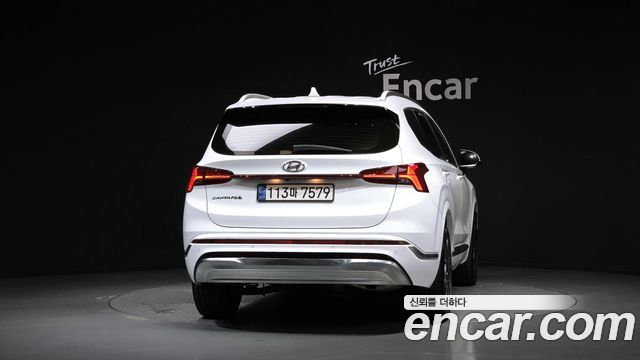 Hyundai Santa Fe Diesel 2.2 2WD Calligraphy 2021 — фото 4