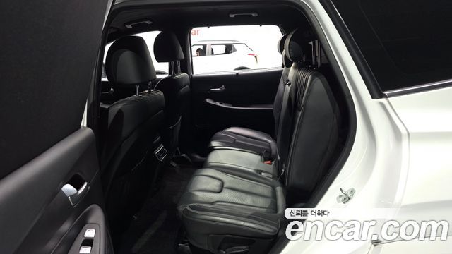 Hyundai Santa Fe Diesel 2.2 2WD Calligraphy 2021 — фото 12