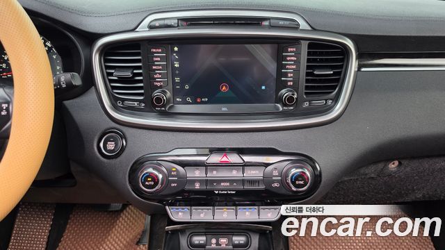 Kia Sorento Diesel 2.2 2WD Noblesse Special 2016 — фото 12