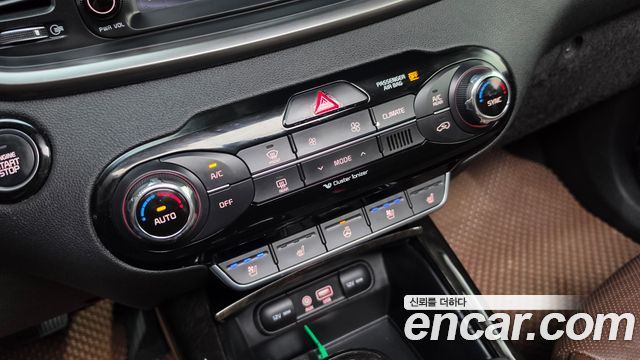 Kia Sorento Diesel 2.2 2WD Noblesse Special 2016 — фото 19