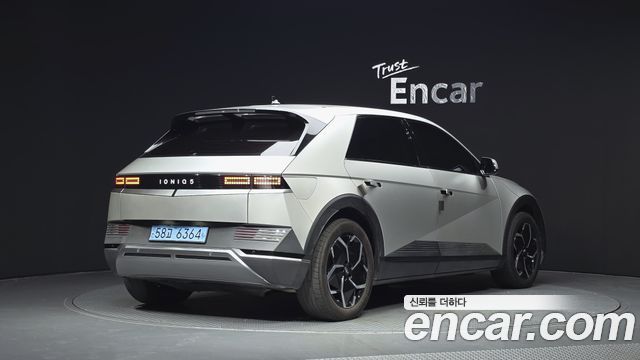 Hyundai Ioniq 5 Long range Exclusive 2022 — фото 2