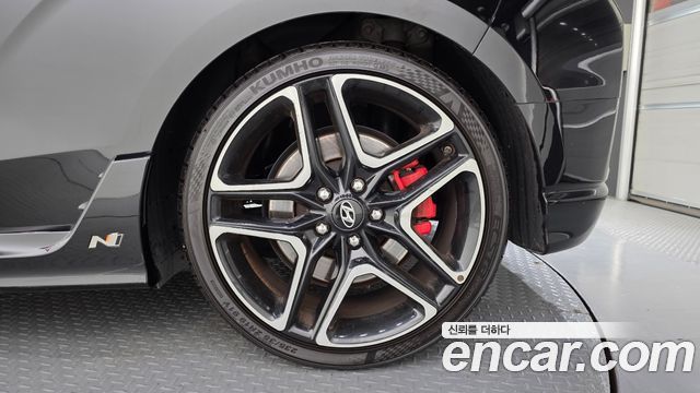 Hyundai Veloster (JS) 2.0 N 2019 — фото 12