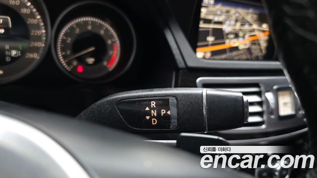 Mercedes-Benz E-Class (W212) E300 4MATIC Avantgarde 2015 — фото 9