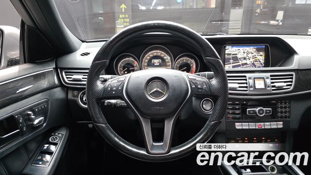 Mercedes-Benz E-Class (W212) E300 4MATIC Avantgarde 2015 — фото 13