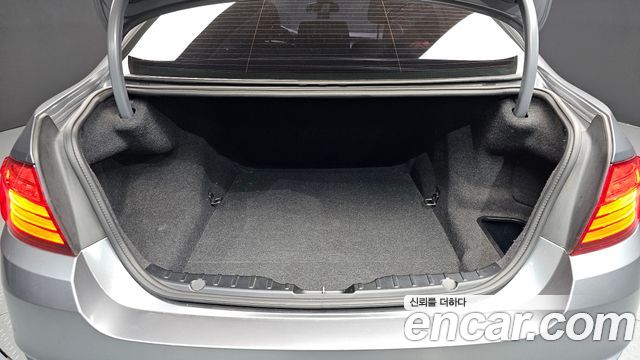 BMW 5 Series (F10) 520d 2014 — фото 20