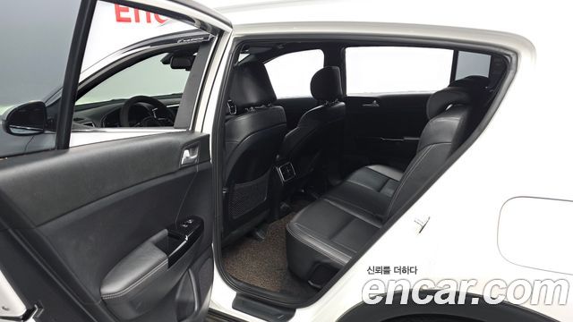 Kia Sportage The Bold Diesel 2.0 2WD Noblesse 2019 — фото 26