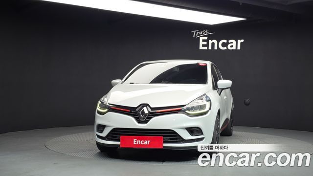 Renault Korea Clio Intens 2018 — фото 3