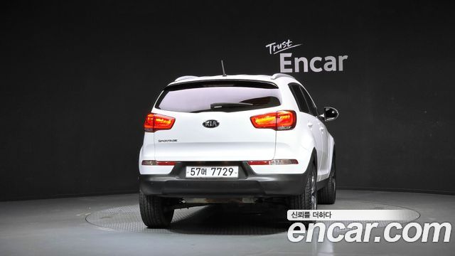 Kia Sportage R Diesel 2WD Trendy 2015 — фото 4
