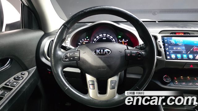 Kia Sportage R Diesel 2WD Trendy 2015 — фото 17