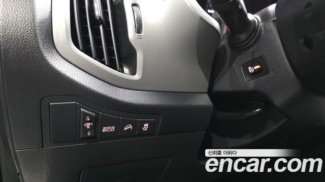 Kia Sportage R Diesel 2WD Trendy 2015 — фото 23