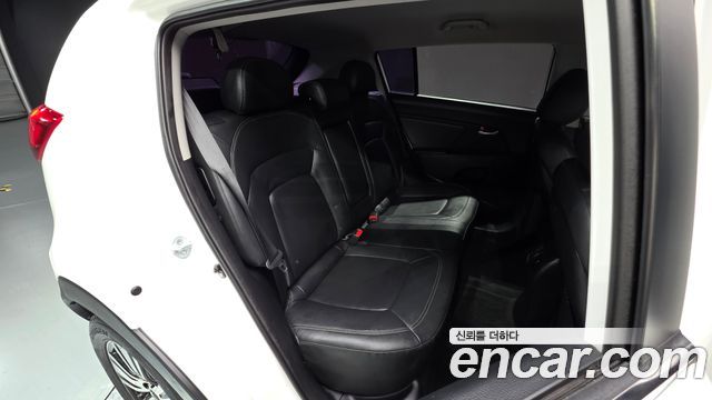 Kia Sportage R Diesel 2WD Trendy 2015 — фото 32